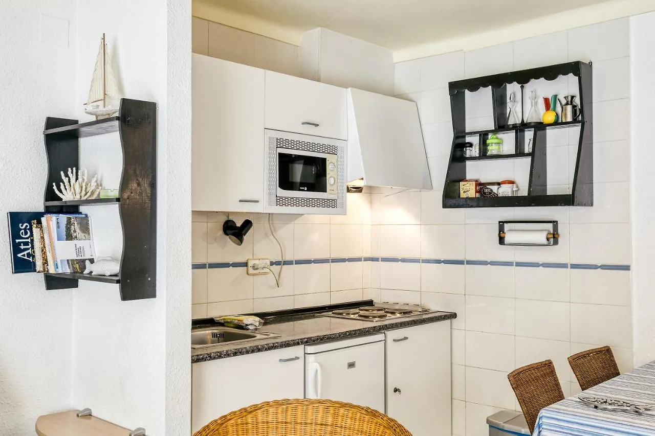Els Pins Apartman L' Escala 0*,  Spanyolország
