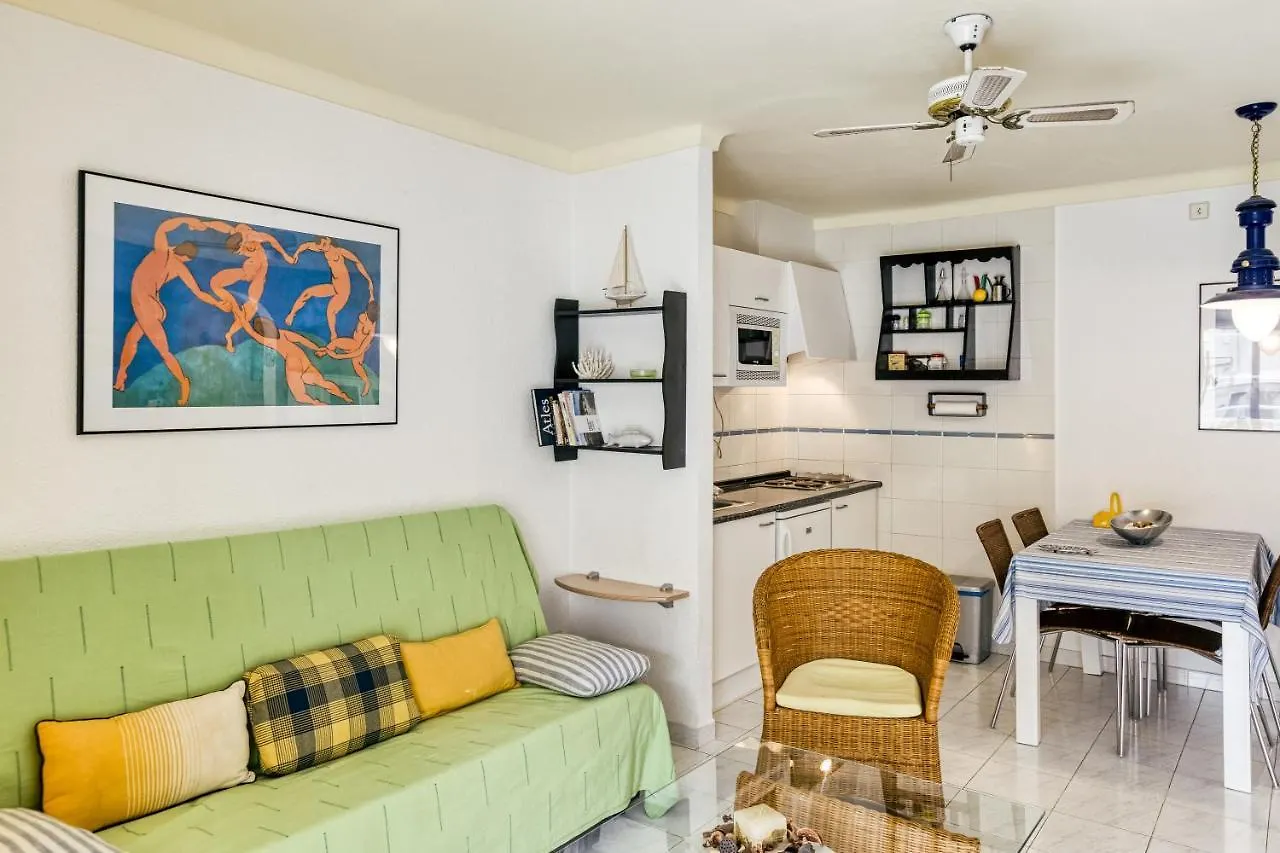 Els Pins Apartment L'Escala Spain