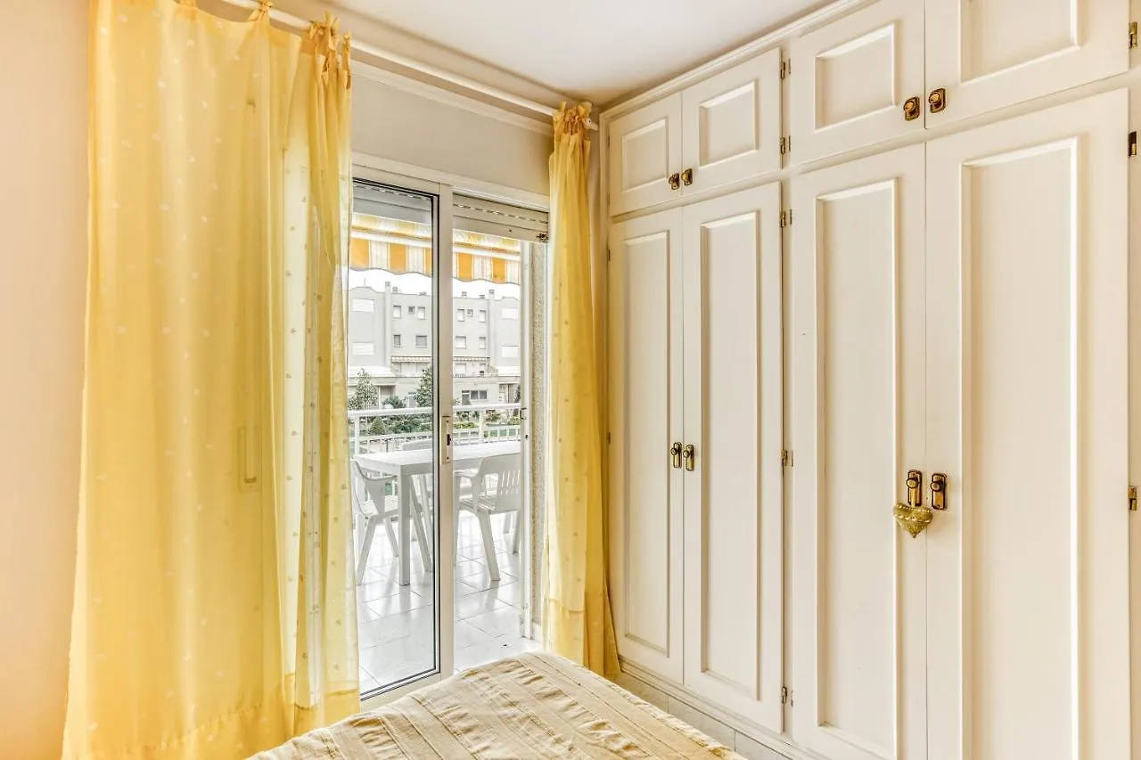 Els Pins Apartman L' Escala 0*,