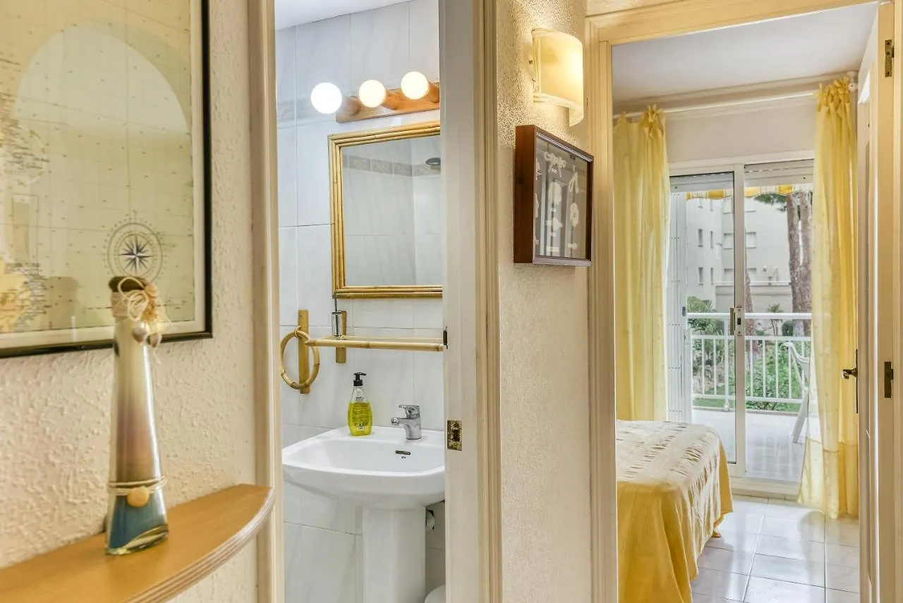 Els Pins Apartment L'Escala Spain